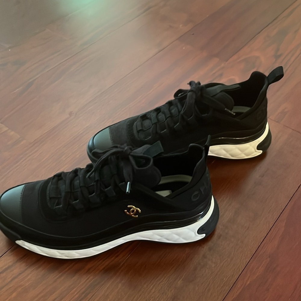 Chanel Sneaker Women's Black Trainer Suede Trail Runner Sneakers size 41 - Picture 3 of 8